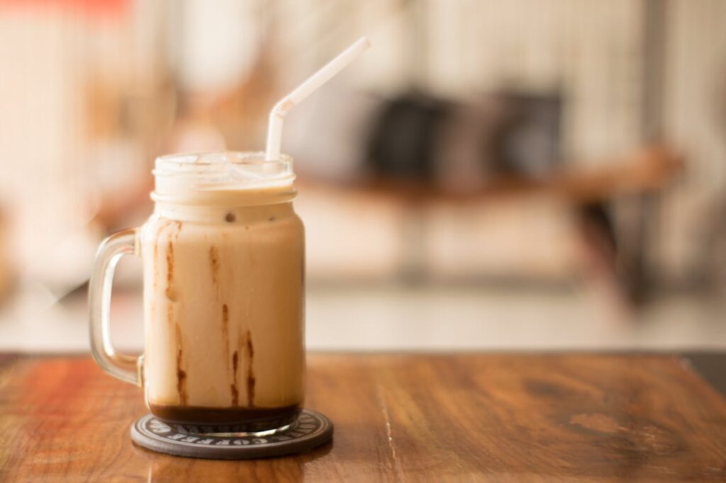 café frappé - boisson caféiné froide